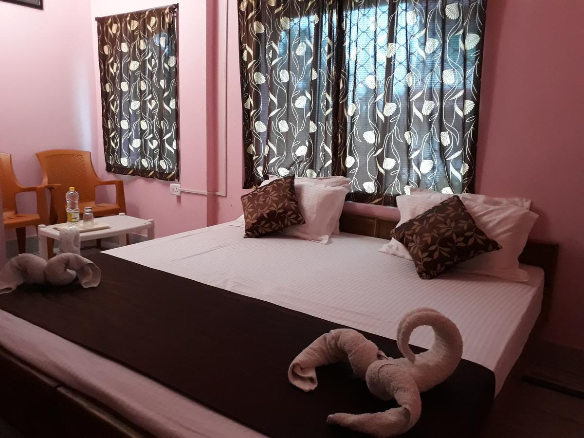 Hotel Gunjan ปูรี ภายนอก รูปภาพ